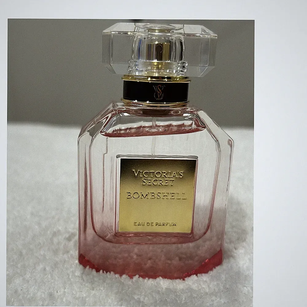 Victoria's Secret Bombshell Eau de Parfum Spray Perfume Fragrance for Women