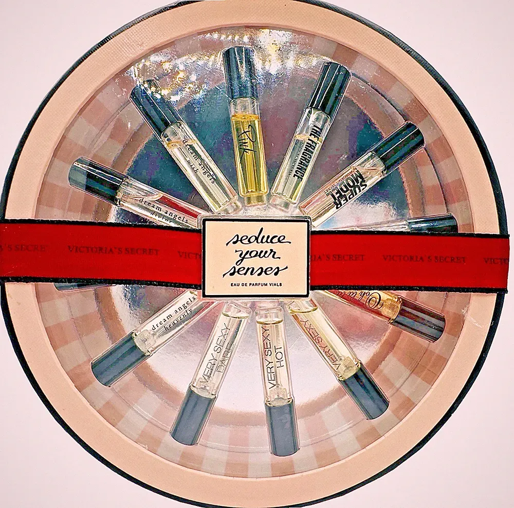 Victoria's Secret Holiday Seduce Your Senses Mini Perfume Sampler Set of 12