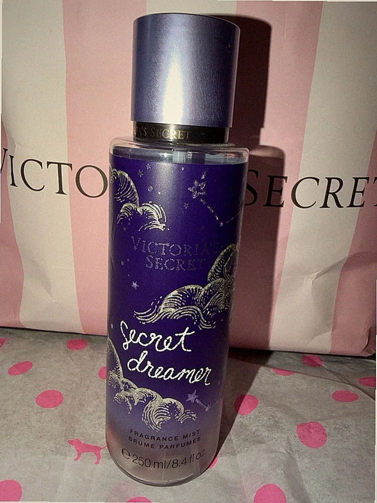 Victoria's Secret Secret Dreamer Fragrance Mist 250ml Frosted Coconut Sugared M...
